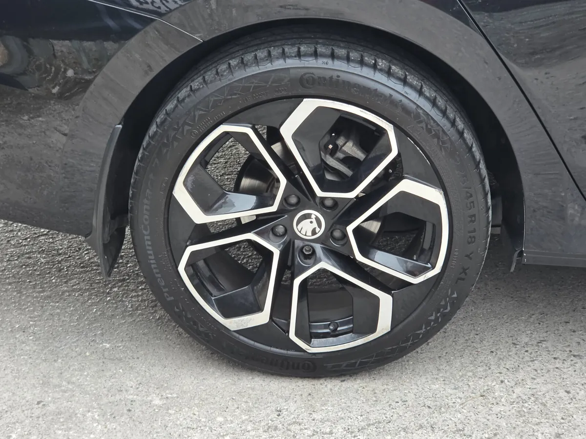 Skoda Octavia 2024 SPORTBACK 2.0TDI AUTOMATIC - Image 6