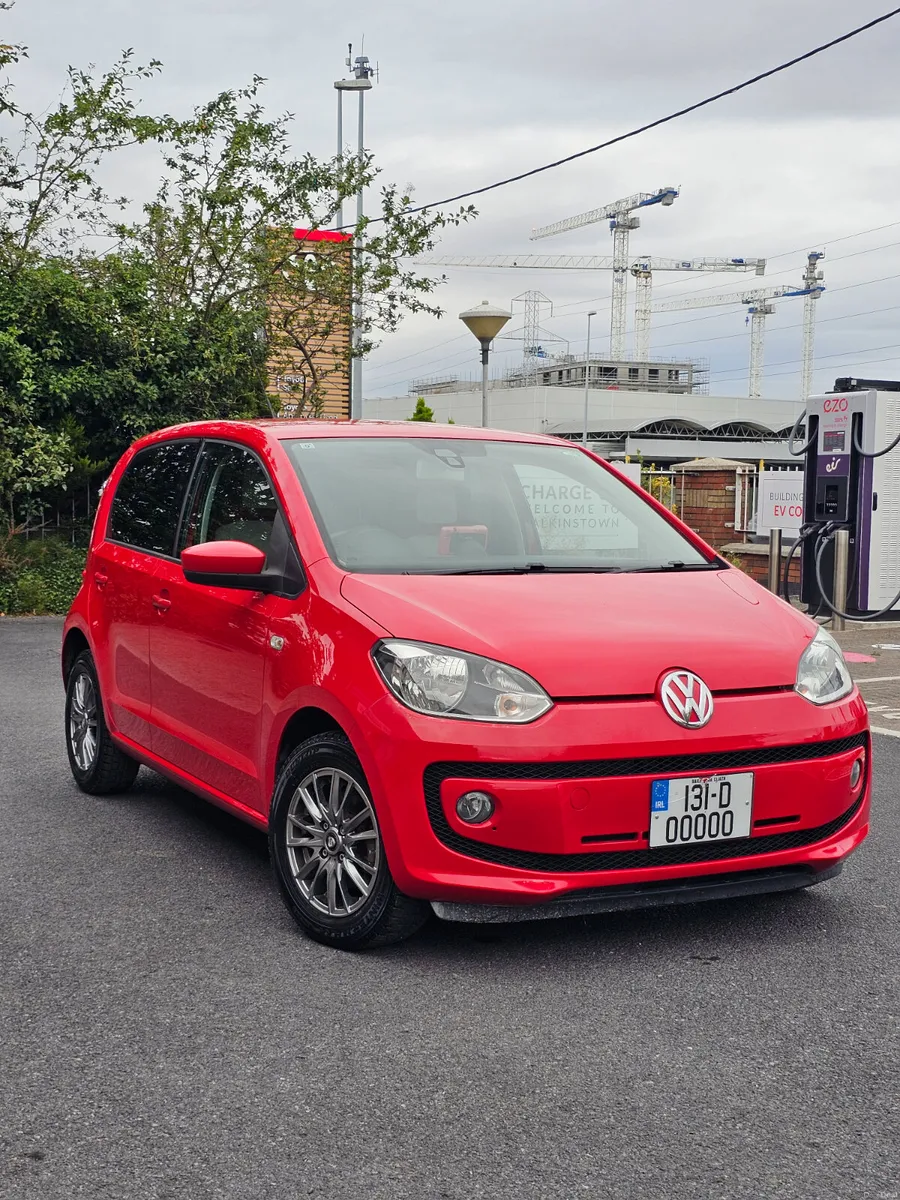 Volkwagen Up Automatic 2013 - Image 3