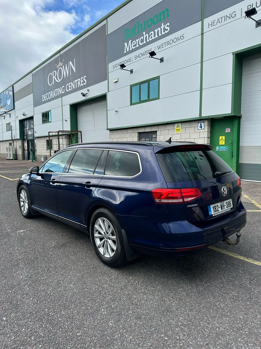 VW Passat - Image 2