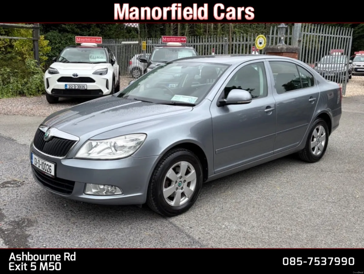 2013 Skoda Octavia Elegance 1.2 TSI 105BHP PETROL - Image 3