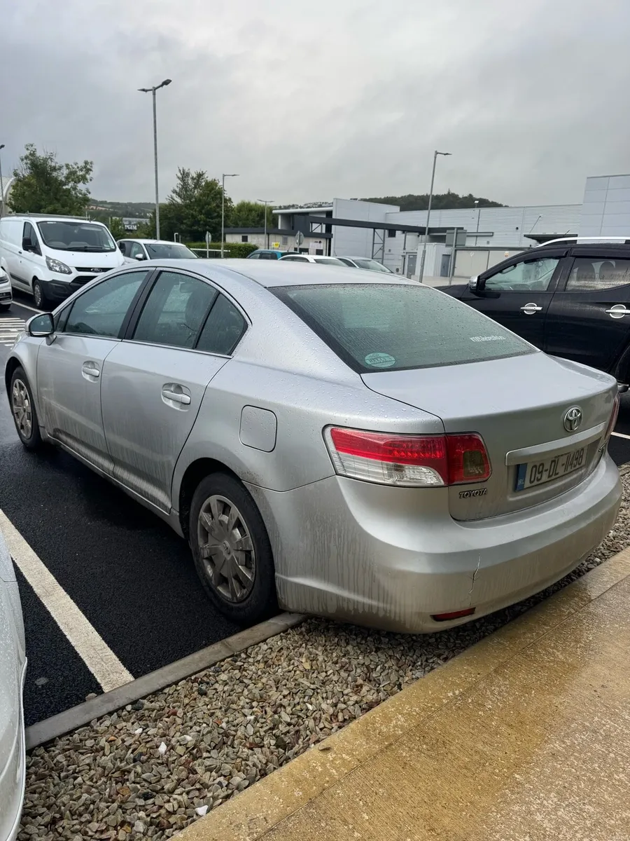 Toyota avensis - Image 3