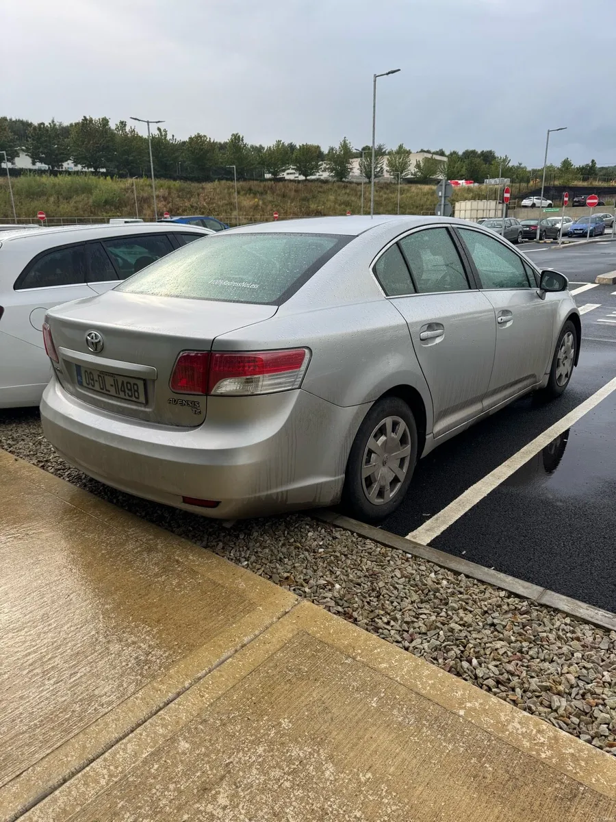 Toyota avensis - Image 4