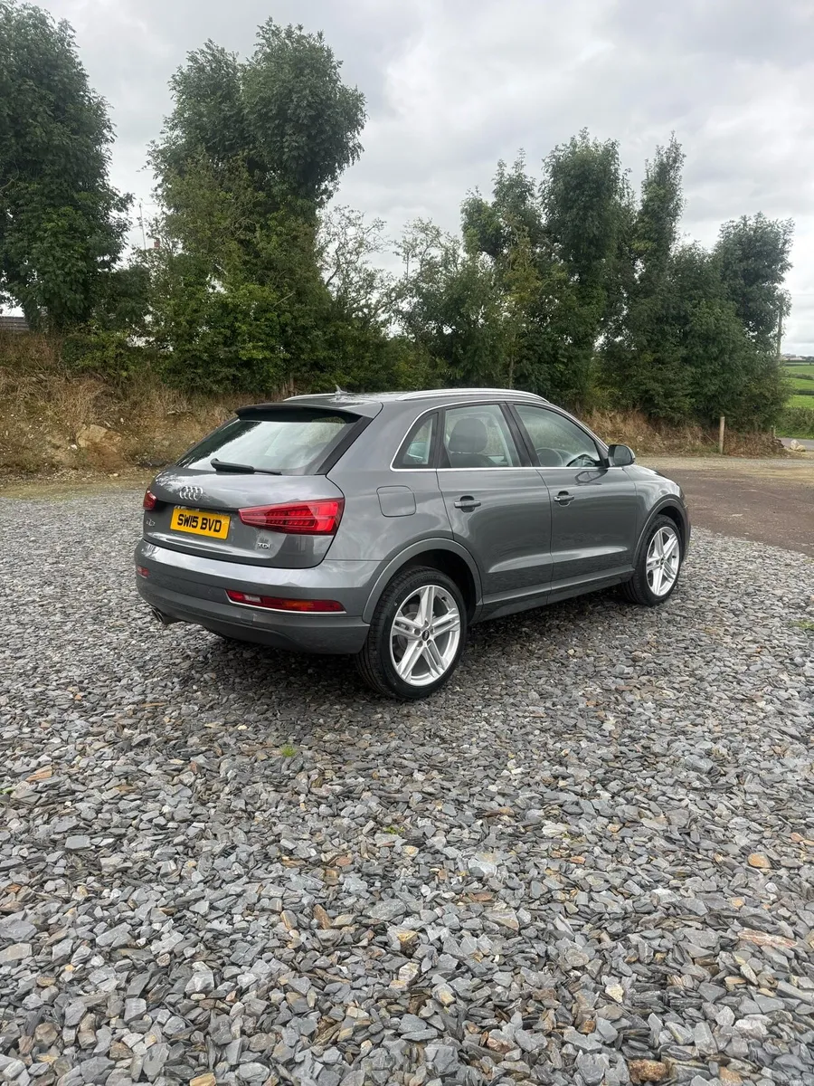 Audi Q3 - Image 5