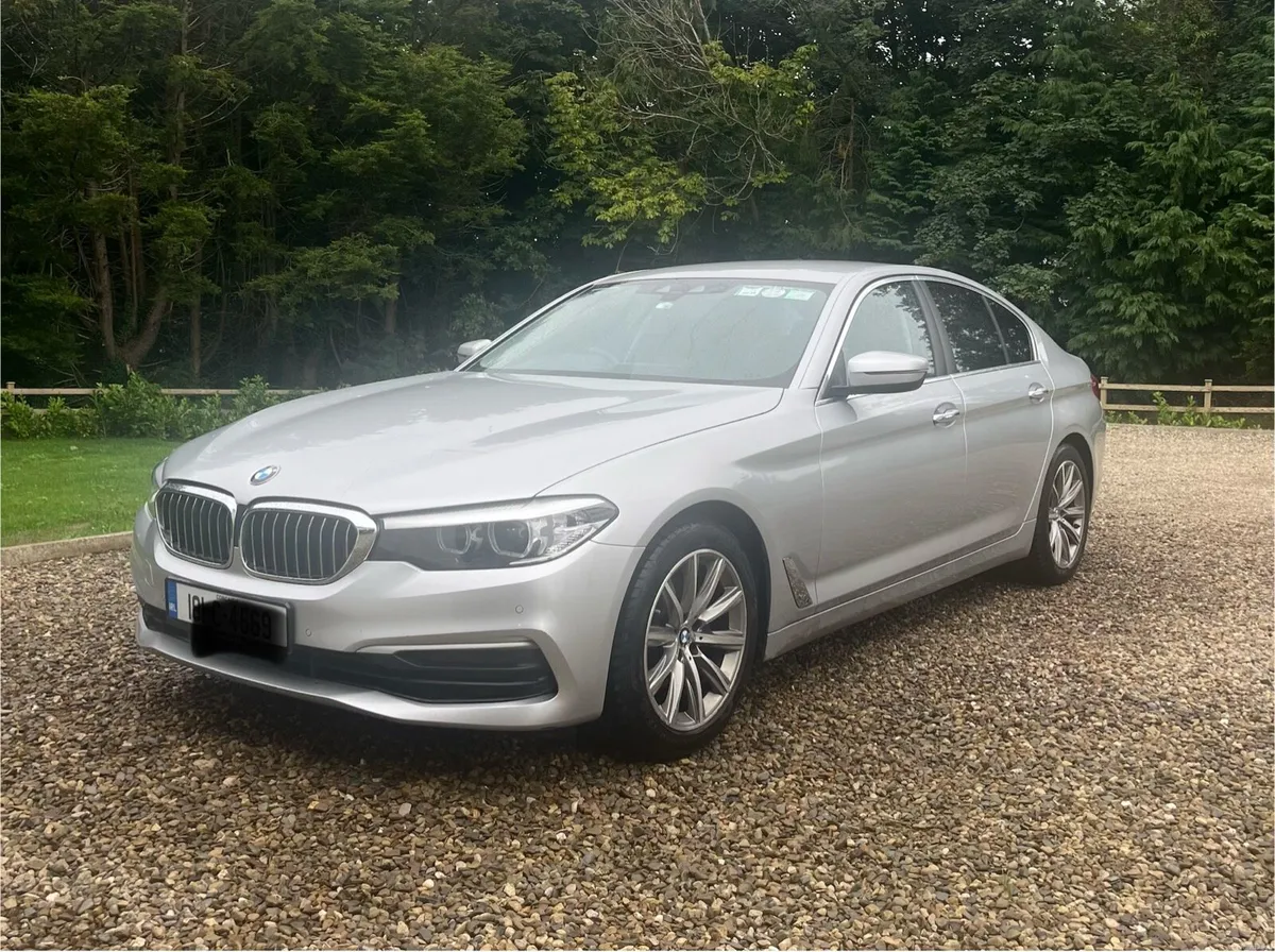 2018 BMW 5-Series 2018 - Image 1