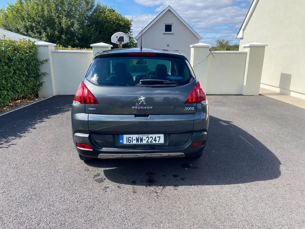Peugeot 3008 2016 - Image 2