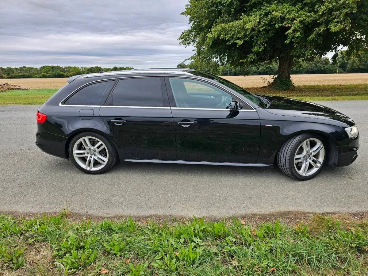 2012 Audi A4 Avant 2.0 TFSI S Line - Image 2