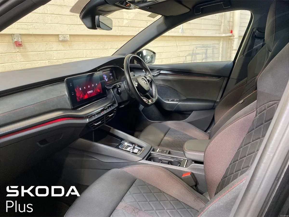 Skoda Octavia RS 2.0TDI 200bhp DSG - Image 4