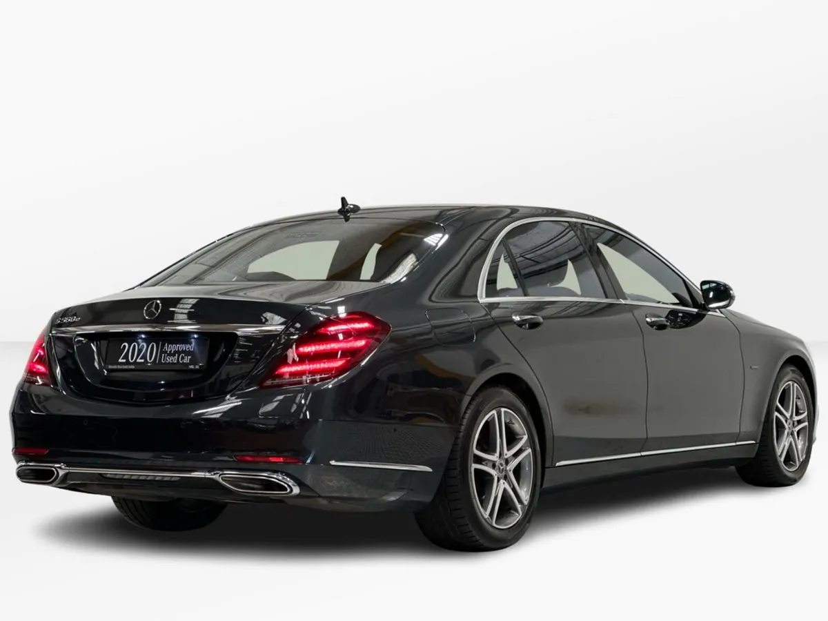 Mercedes-Benz S-Class S560 e LWB PHEV - Image 3