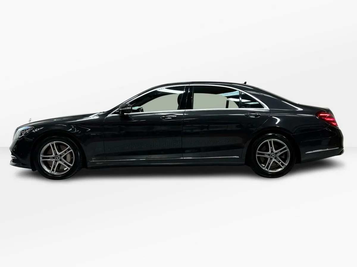 Mercedes-Benz S-Class S560 e LWB PHEV - Image 5