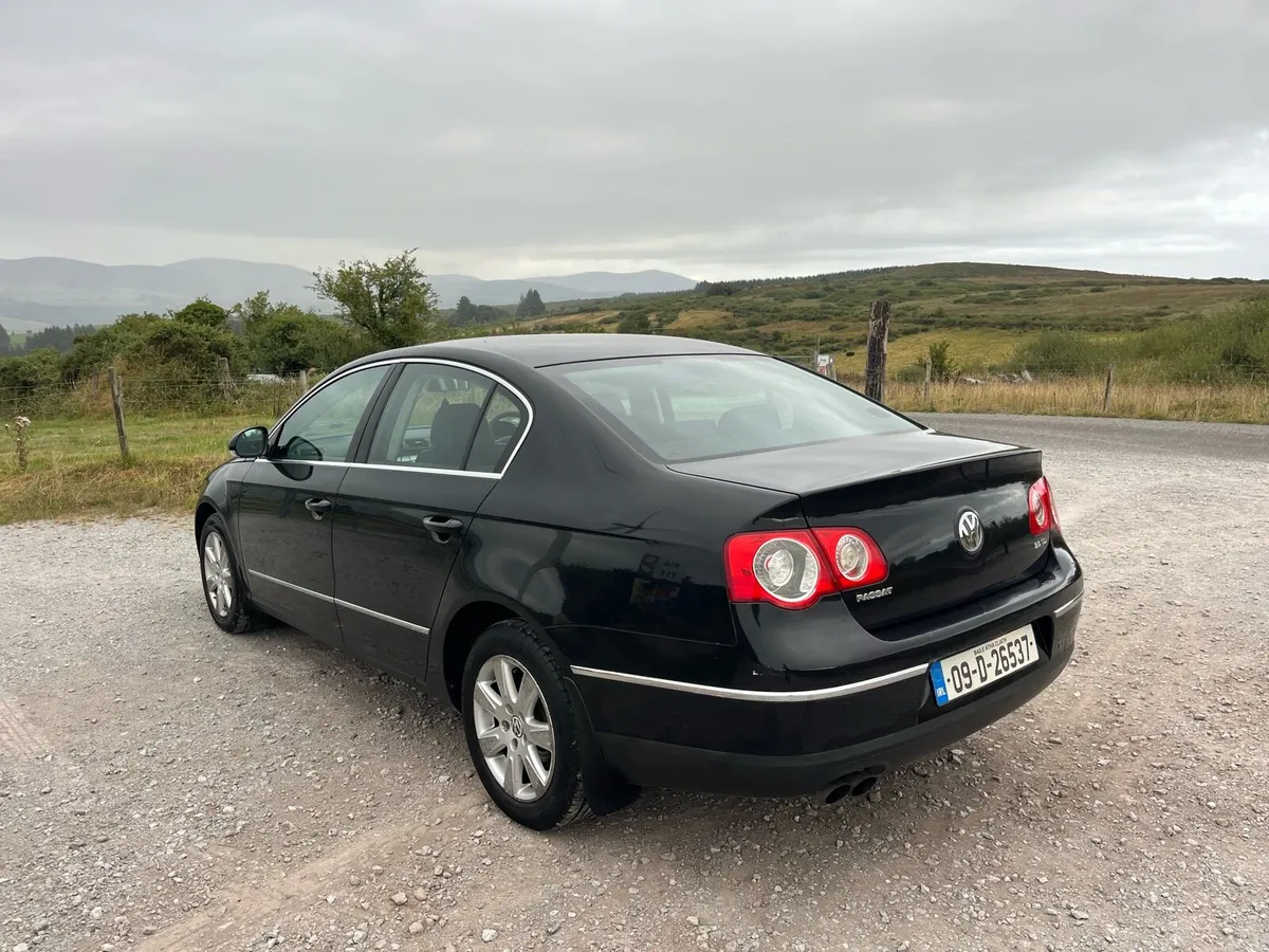 VW PASSAT HIGHLINE (140bhp) TDI - Image 4