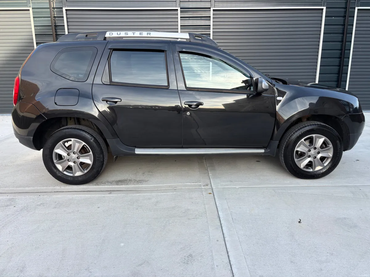 2015 Dacia Duster 1.5 DCI 110 SIGNATURE - Image 6
