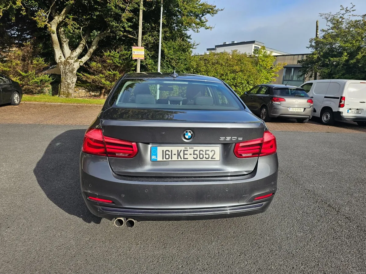 BMW 3-Series 2016 - Image 5