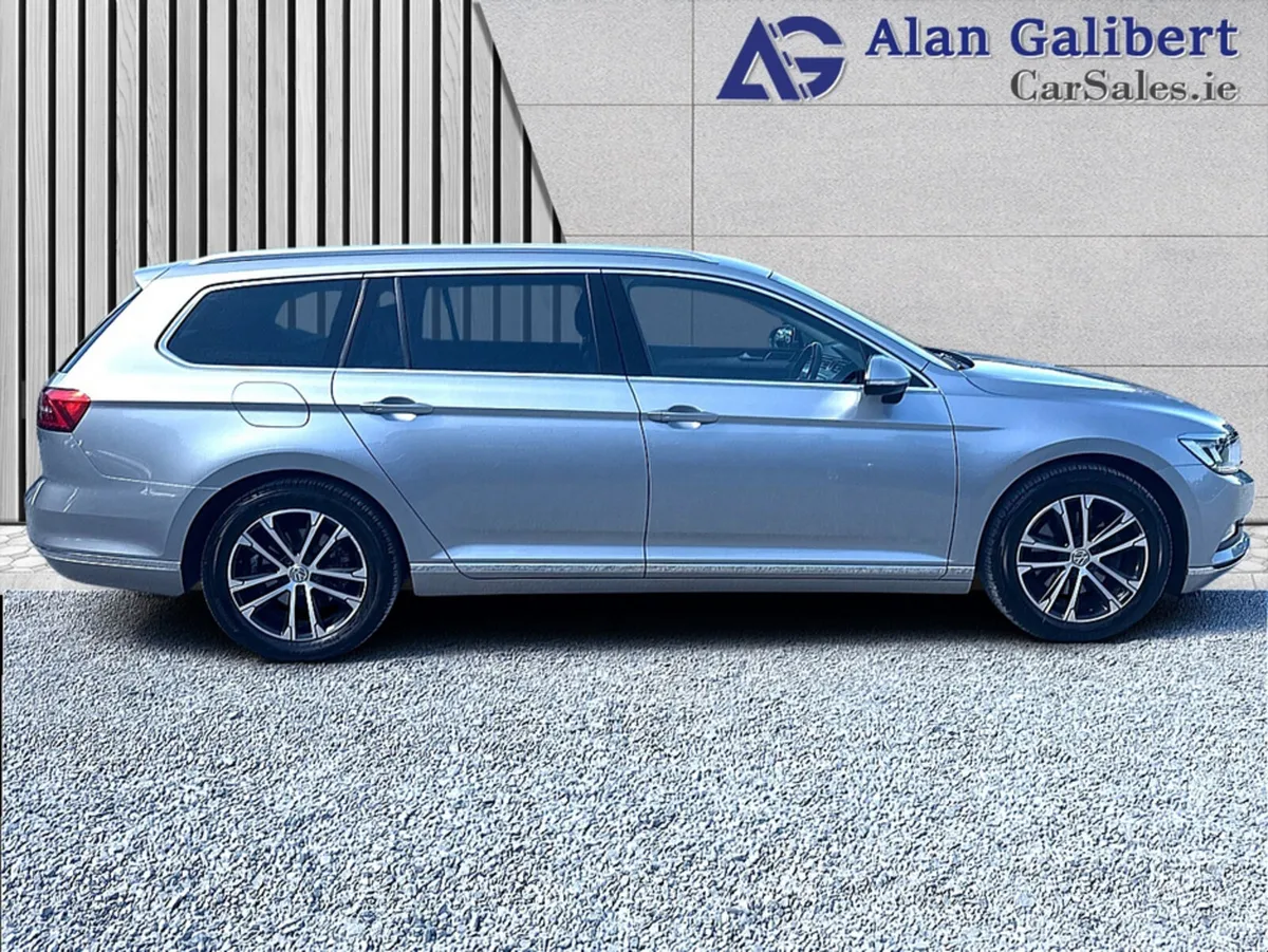 Volkswagen Passat HIGHLINE 1.6 TDI MANUAL - Image 3