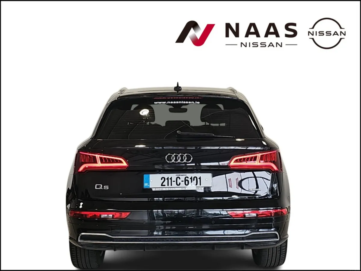 Audi Q5 50 TFSI E 299HP S LINE 4DR - Image 5