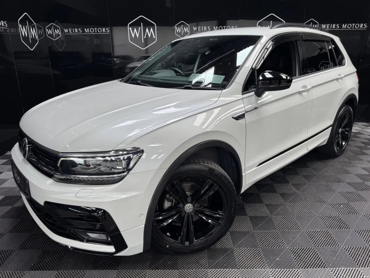 Volkswagen Tiguan R-LINE//AUTOMATIC//4 MOTION//ONL - Image 1