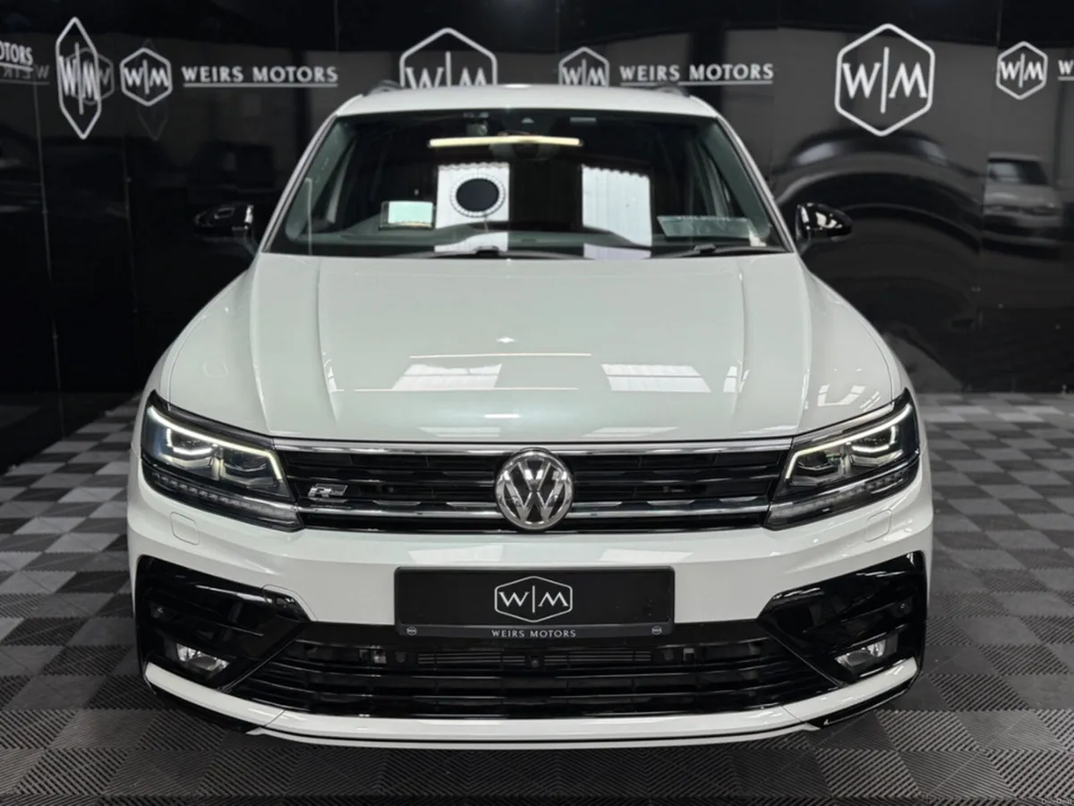 Volkswagen Tiguan R-LINE//AUTOMATIC//4 MOTION//ONL - Image 4