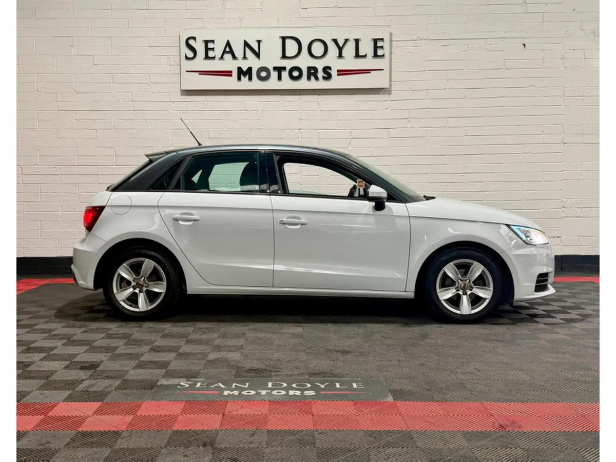 Audi A1 2015 (152) 1.0 TFSI Sportback S Tronic 2 T - Image 5