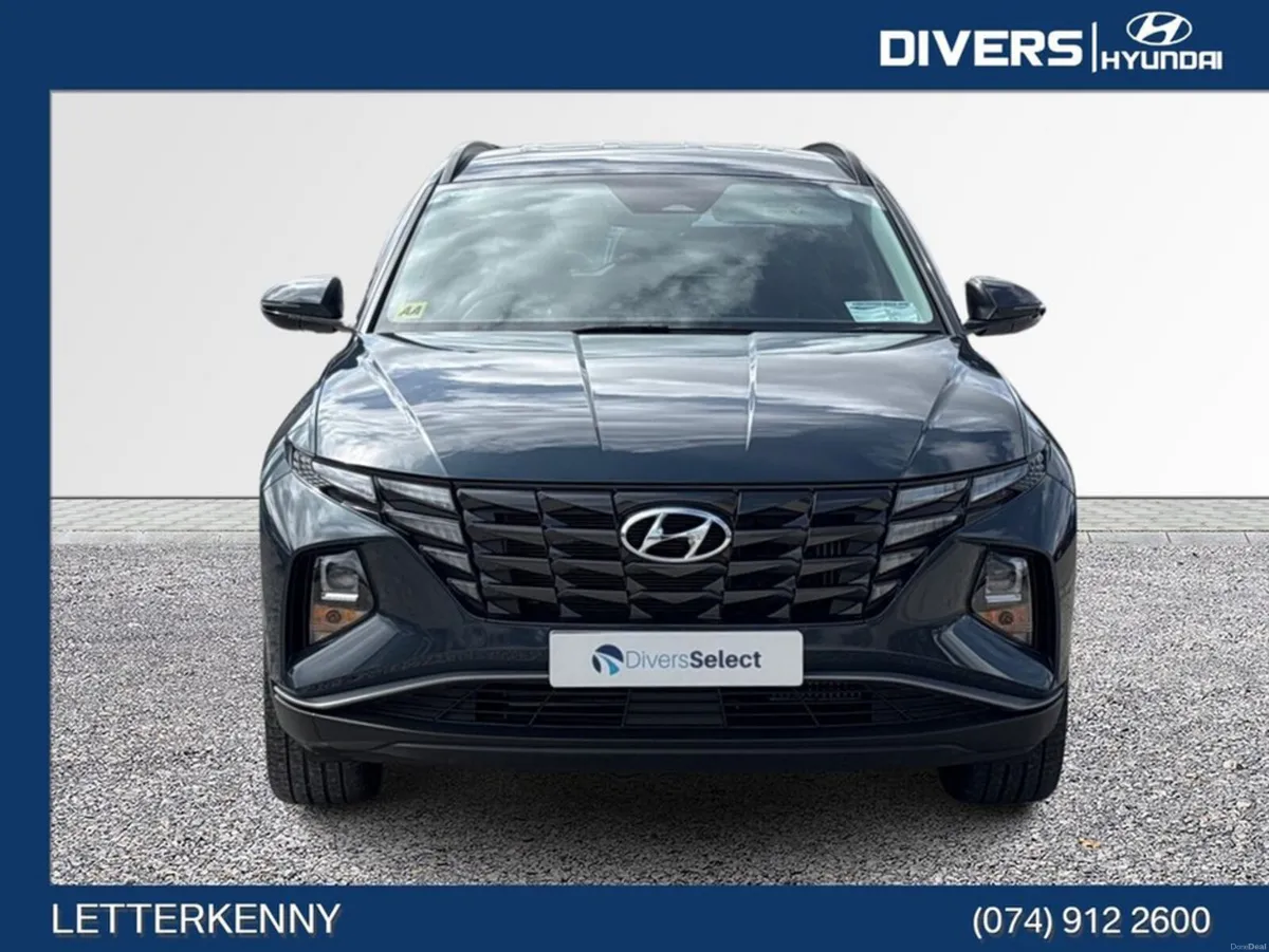 Hyundai Tucson Executive Plug-in Hybrid Automatic - Image 4