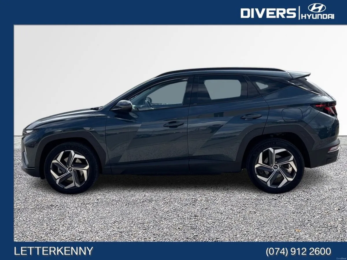 Hyundai Tucson Executive Plug-in Hybrid Automatic - Image 5