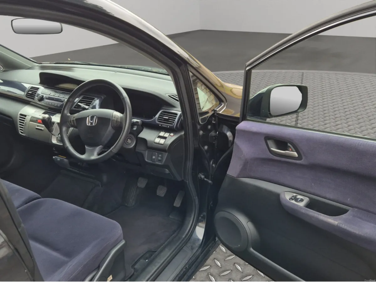 Honda FR-V 1.8 SE *** 1 OWNER *** 6 SEATS **** SER - Image 4