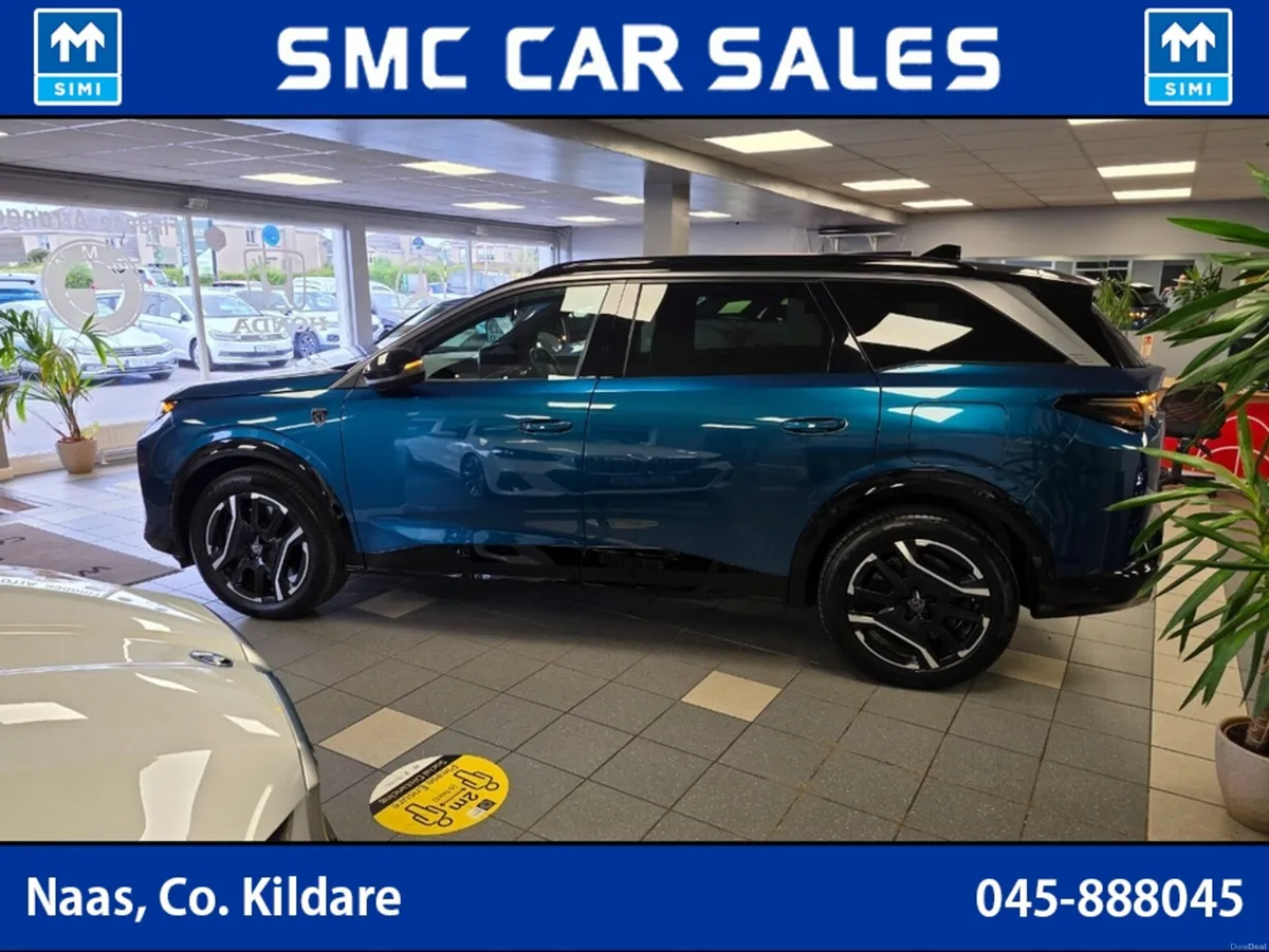 Peugeot 5008 GT line 73KWH EV - Image 4