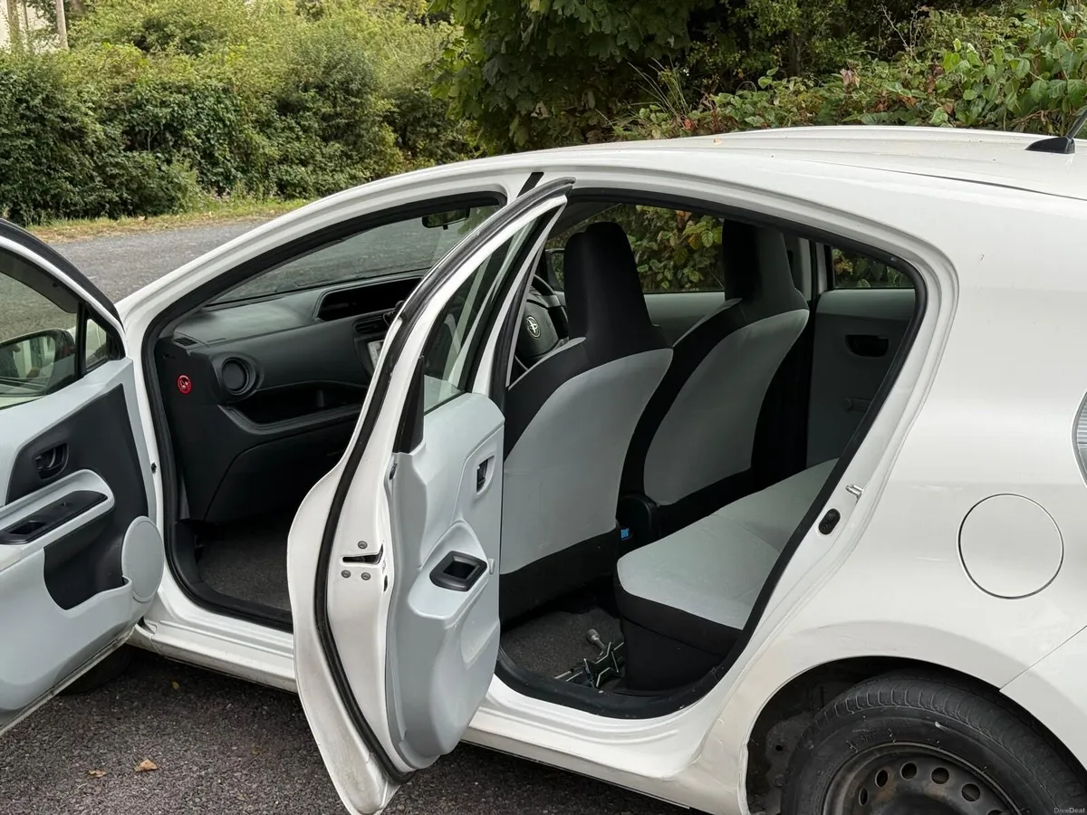 Toyota aqua 2014 fresh NCT  €5499 - Image 6