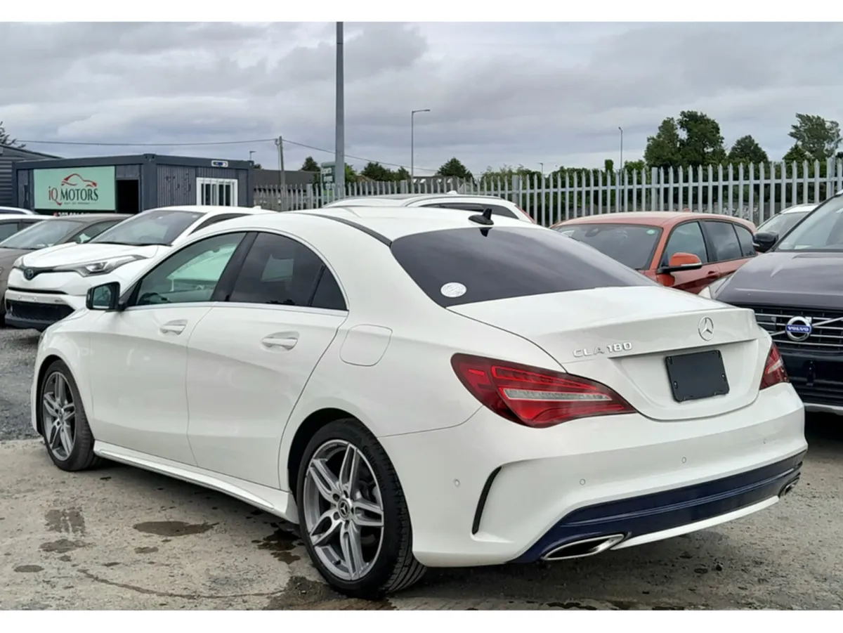 Mercedes-Benz CLA 180 AMG STYLE Automatic - 1.6 Pe - Image 6