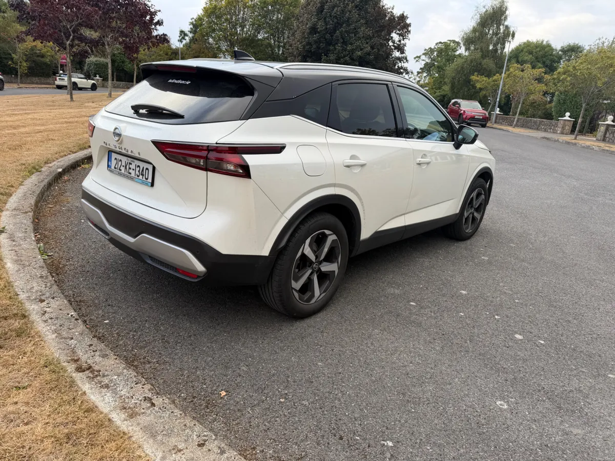 Nissan Qashqai 1.3 Petrol Automatic Fully Loaded - Image 3