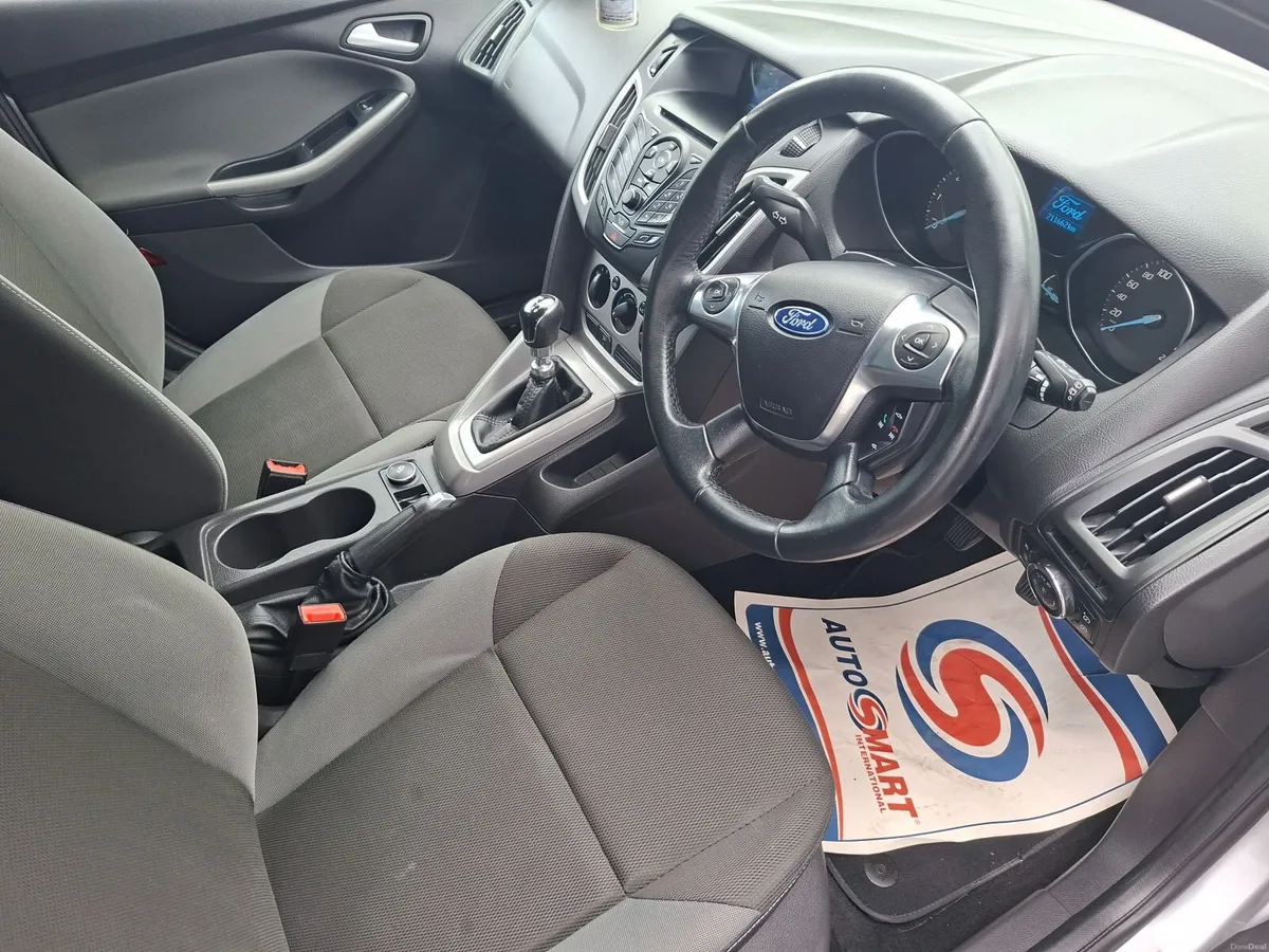 Ford Focus 2012 - Image 4