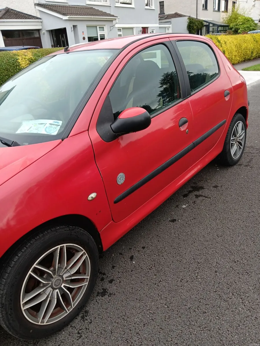 Peugeot 206 2005 - Image 2