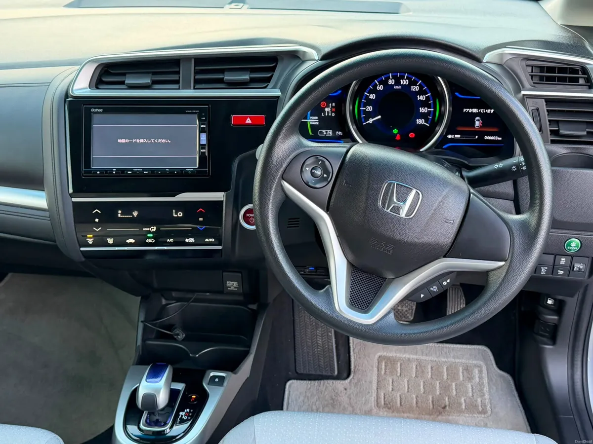 Honda Fit 1.5 Hybrid Automatic 2017 - Image 4