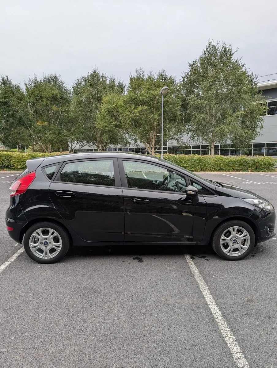 Ford Fiesta 2017 - Image 5