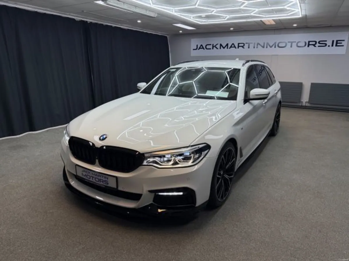 BMW 5-Series 523D Touring M Sport **Deposit Taken* - Image 3