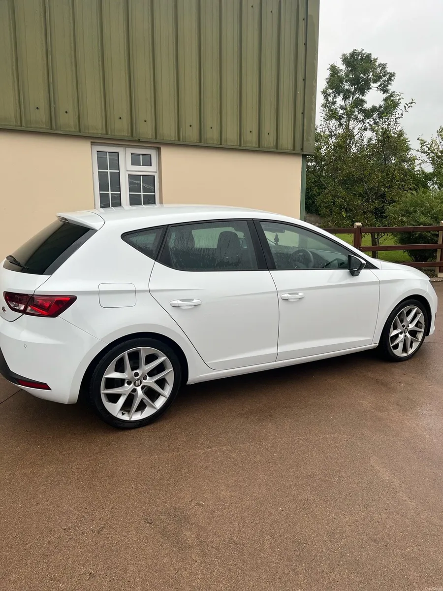 2015 FR Leon 184HP - Image 4