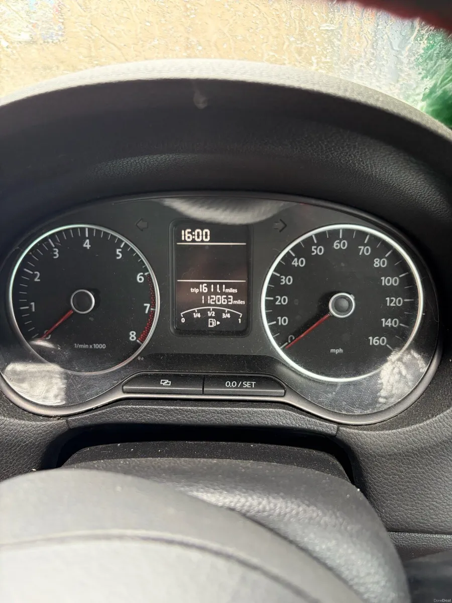 2011 VW POLO - Image 5
