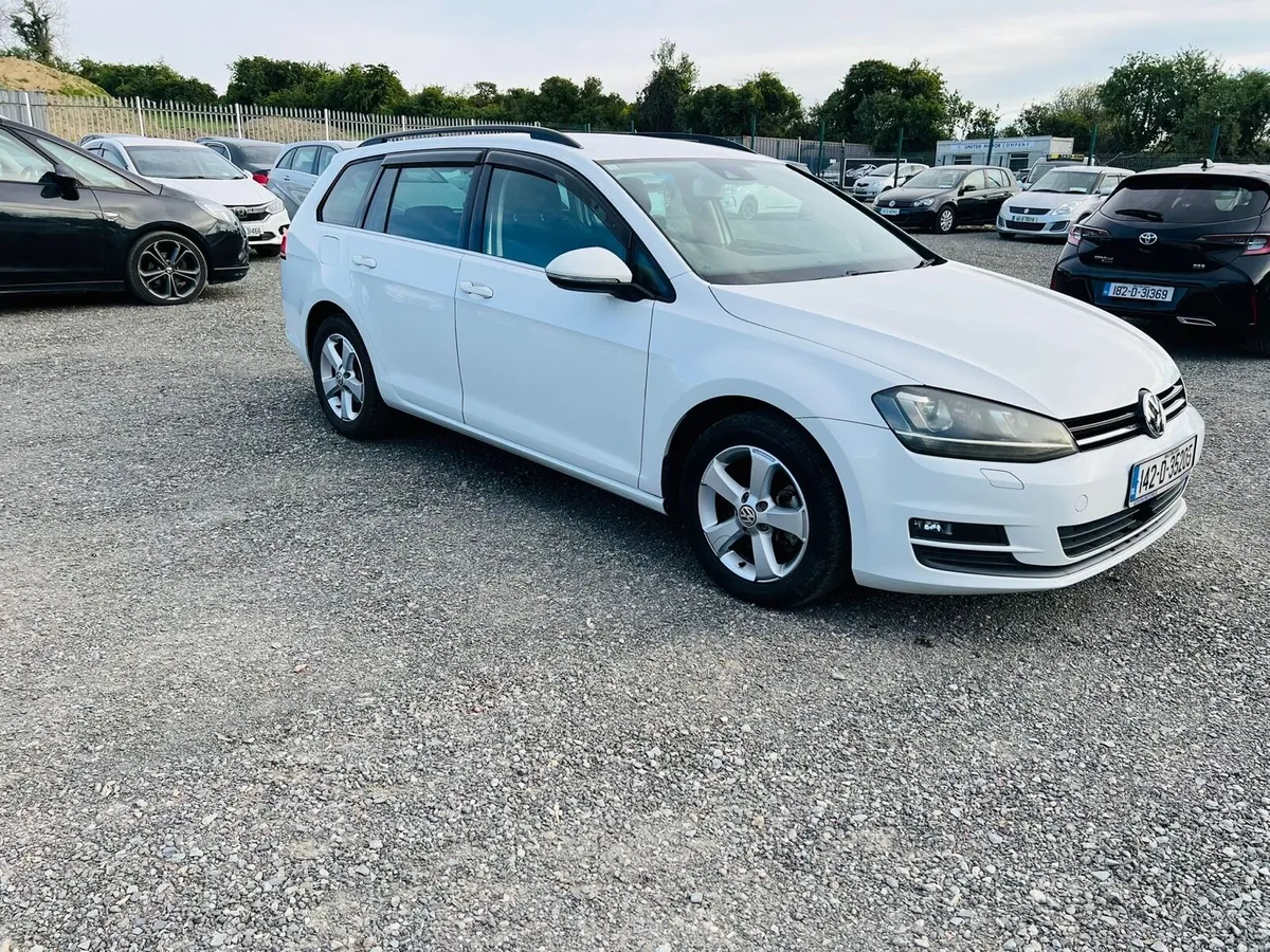 VW Golf 2014 Estate blue motion with 3 months warr - Image 2