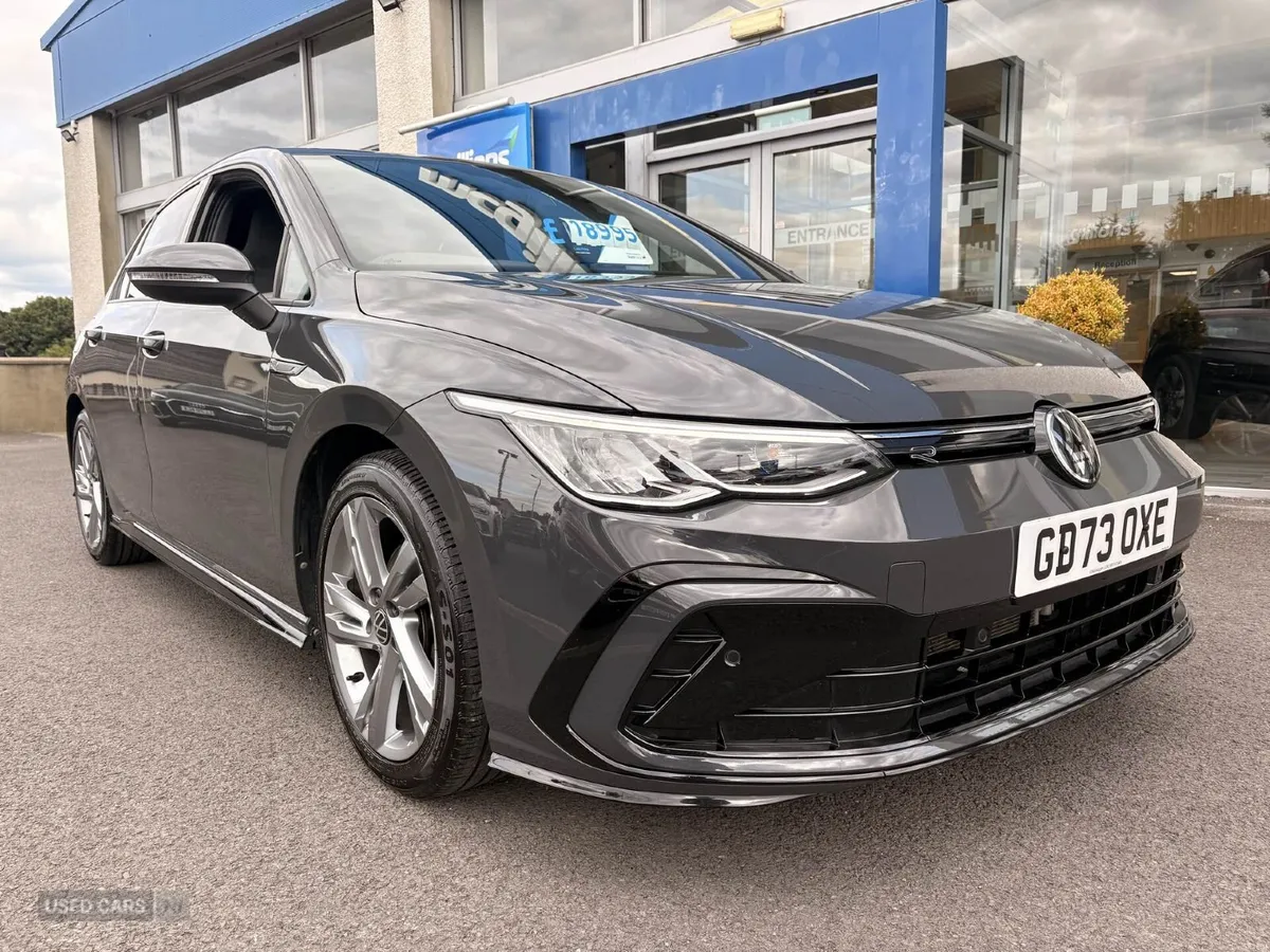 Feb 2024 Volkswagen Golf 1.5 TSI R-Line 5dr - Image 5