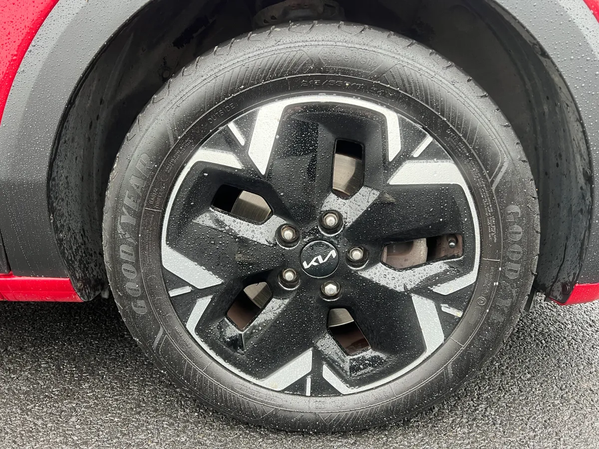 2023 Kia Niro 2 EV 150KW 65KWH - Image 5