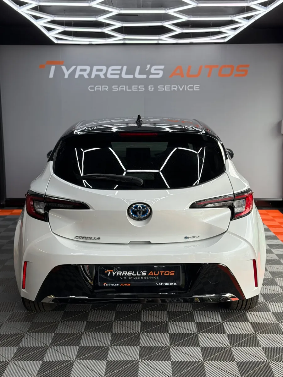 Toyota Corolla 1.8 Hybrid Luna Sport 2024 - Image 6