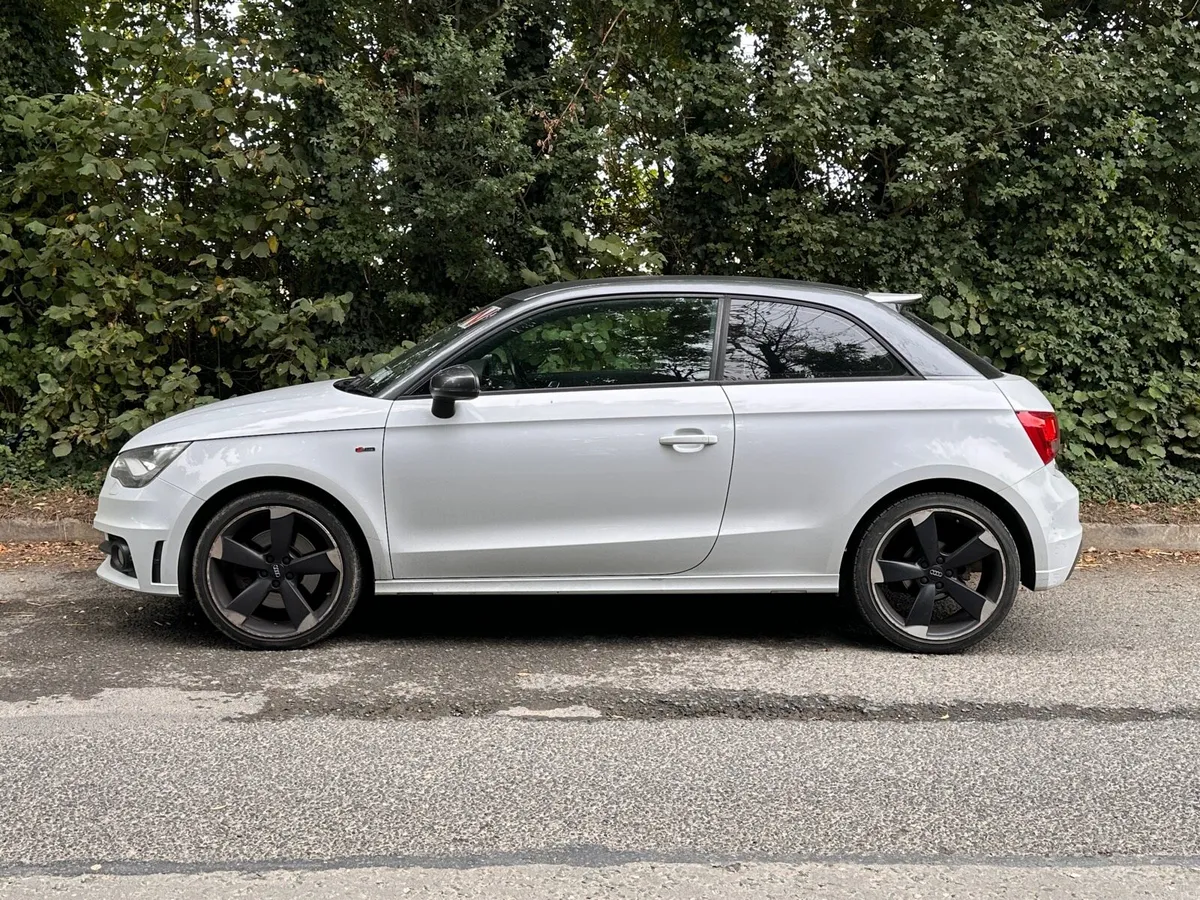 Audi a1 tfsi s-line 2013 high spec AUTOMATIC€10500 - Image 4