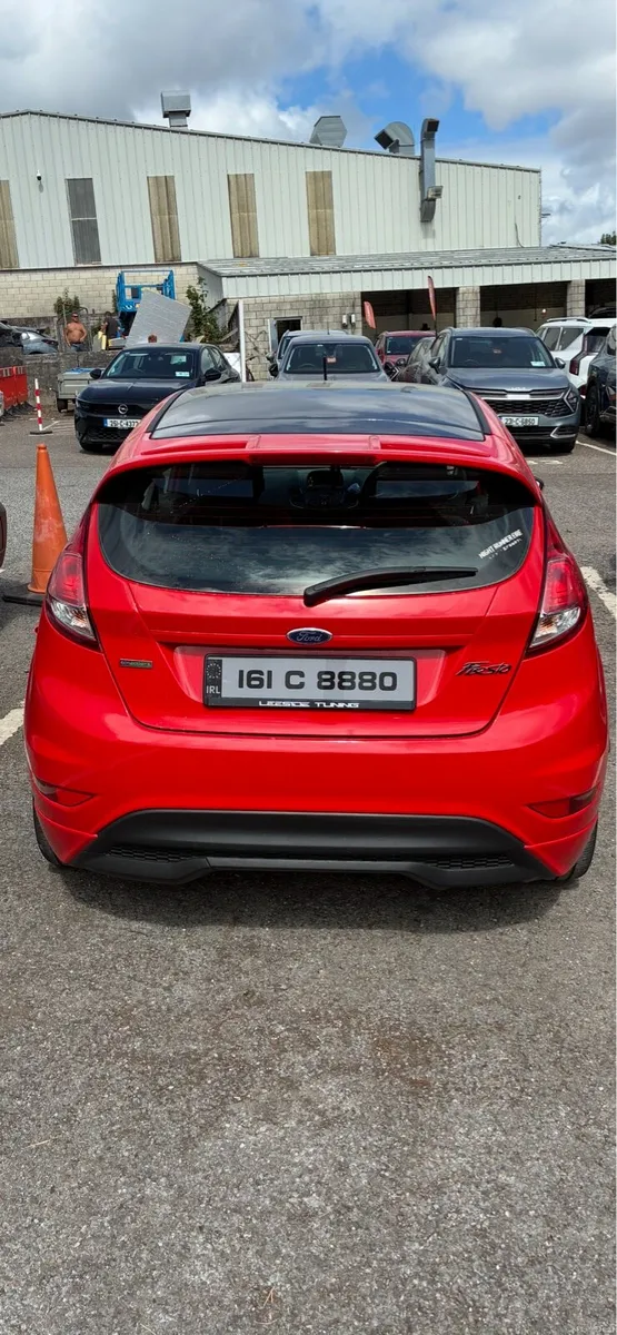 Ford Fiesta 1.0 125bhp - Image 2
