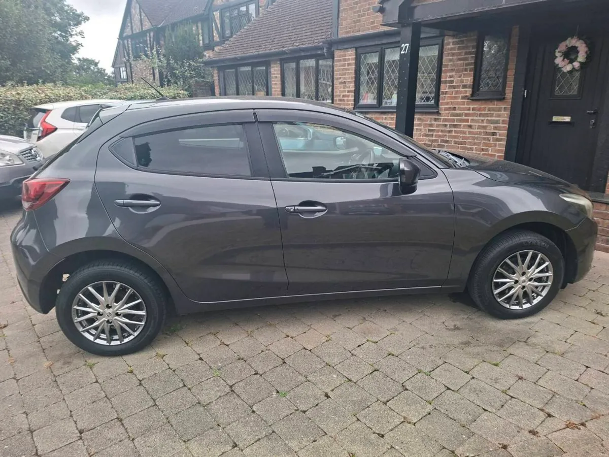 MAZDA DEMIO AWD AUTOMATIC 2015 1.3 PETROL - Image 2