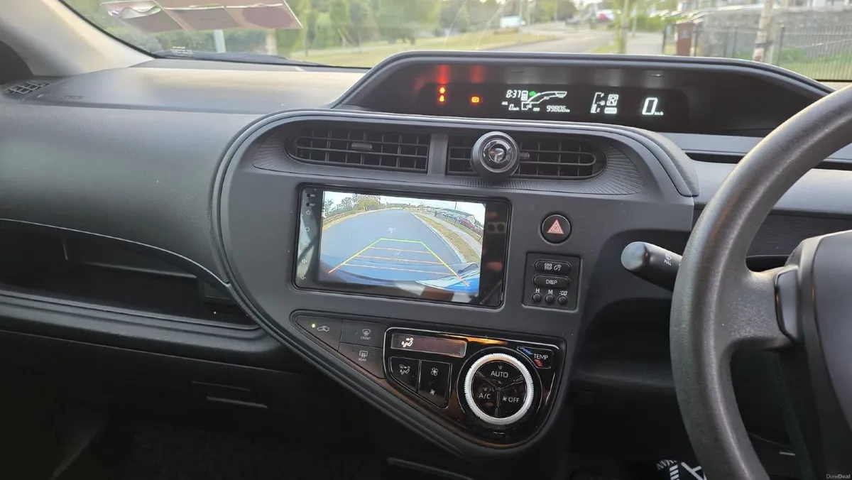 Toyota Aqua 2020 - Image 2