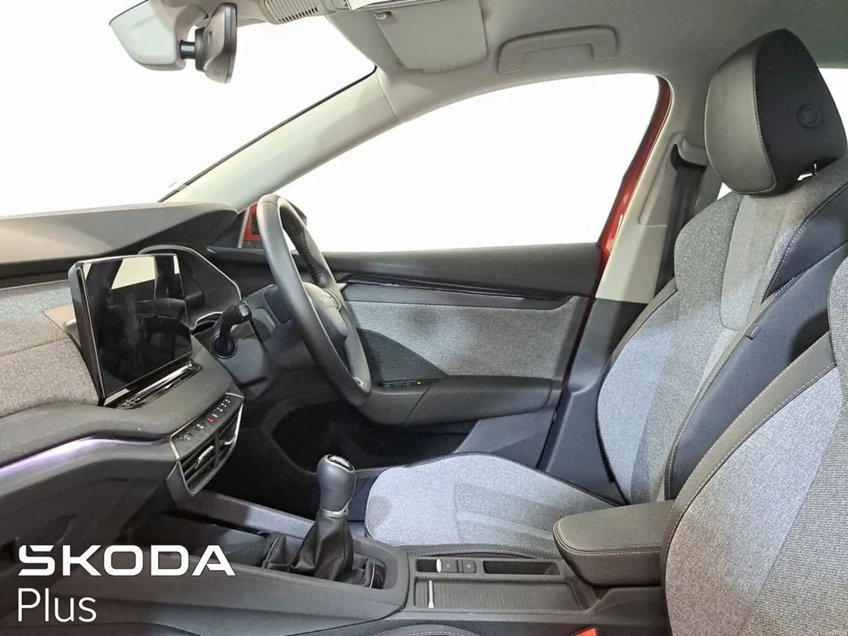 Skoda Octavia Selection+ 2.0TDI 115HP - Image 4