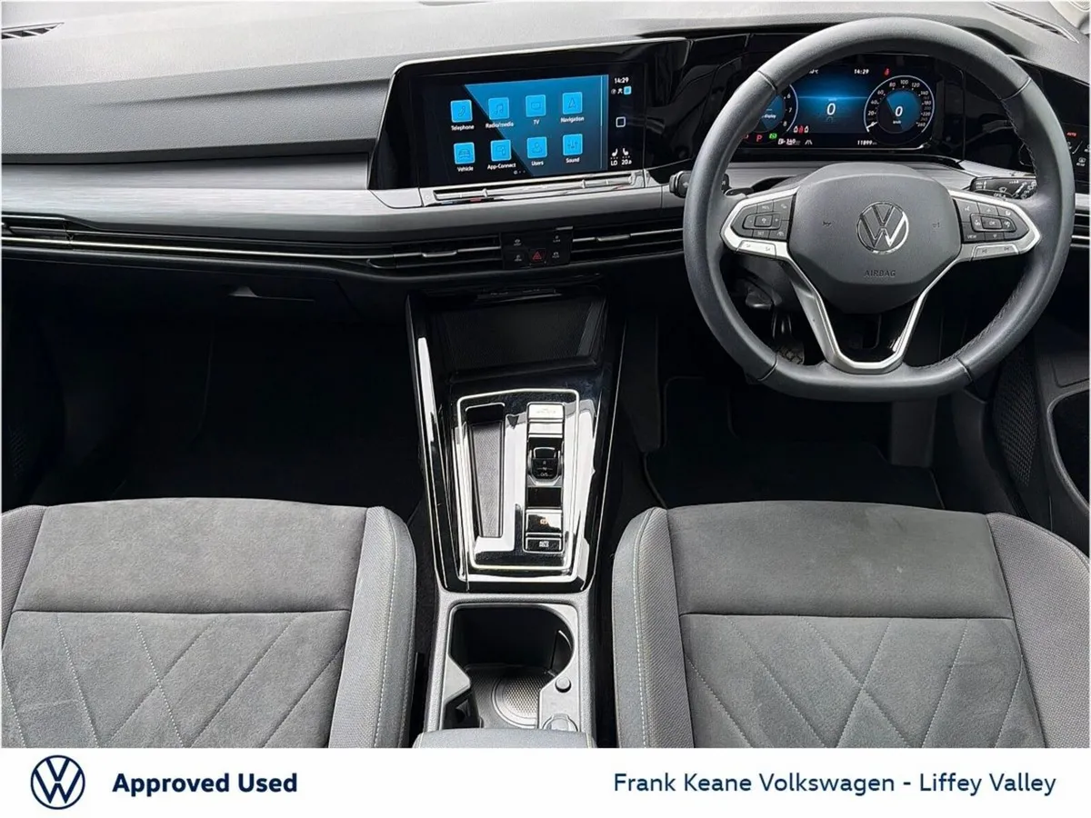 Volkswagen Golf STYLE AUTO 1.5 TSI 130BHP *PRIVACY - Image 2