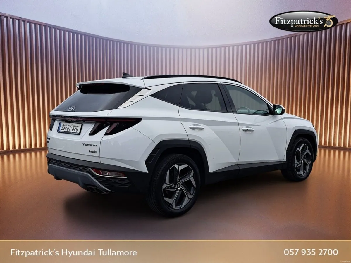 Hyundai Tucson Executive Plus Hybrid Automatic wit - Image 4