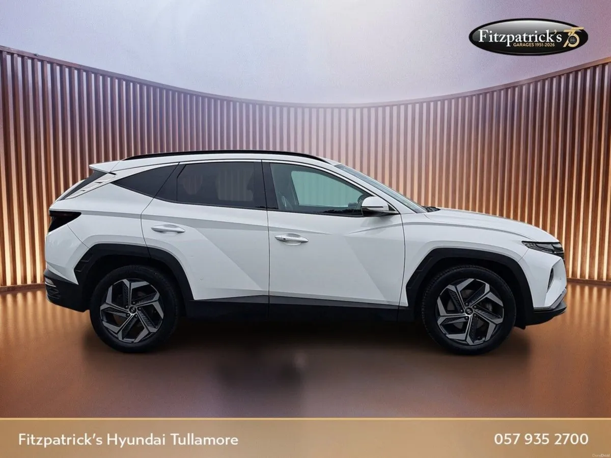 Hyundai Tucson Executive Plus Hybrid Automatic wit - Image 2