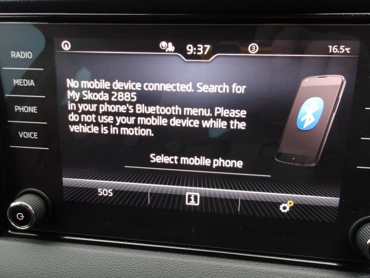 Skoda Karoq SELECTION 2.0TDI 115HP - Image 5
