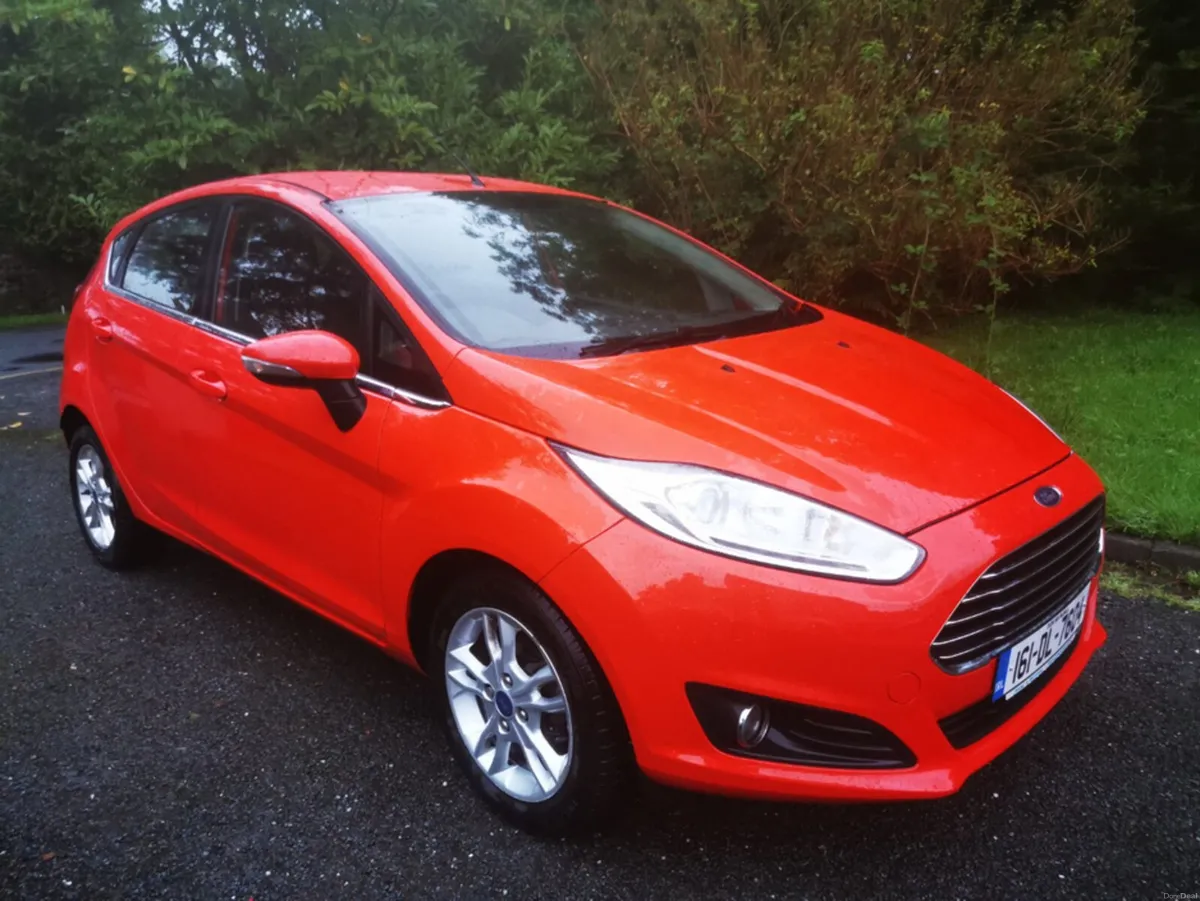 Ford Fiesta 1.5 TDCI ZETEC 75PS 5DR - Image 3