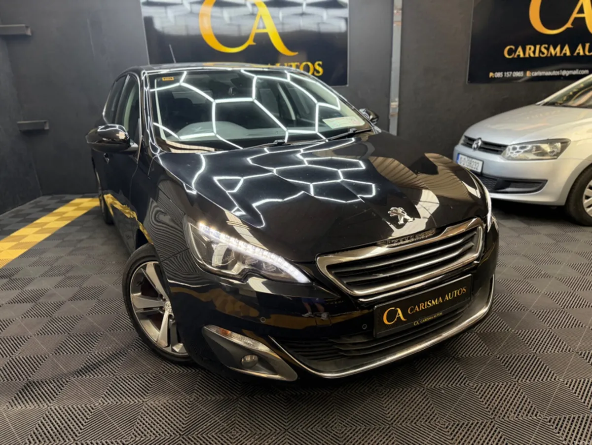 Peugeot 308 ALLURE PURE TECH S/S AUTO 4DR - Image 2